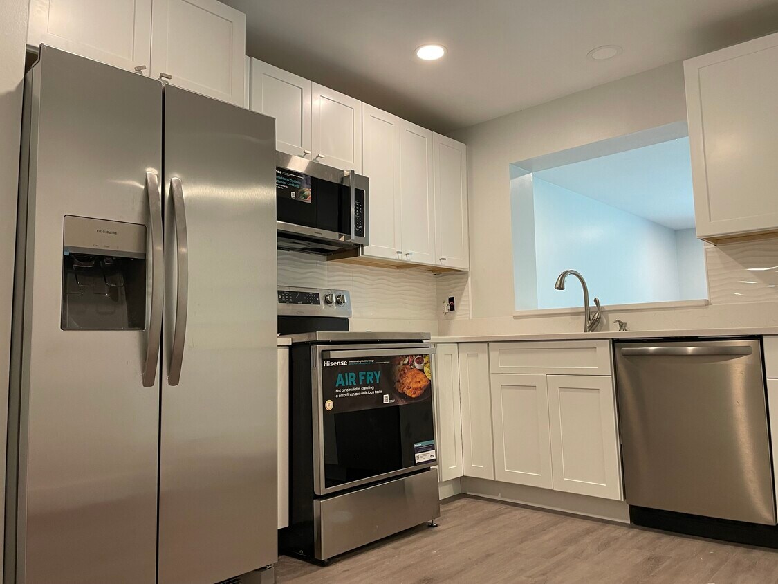 56 Pennydog Ct Unit 56, Wheaton, MD 20902 Condo for Rent in Wheaton, MD