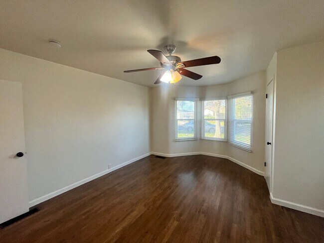 Building Photo - 620 N O St