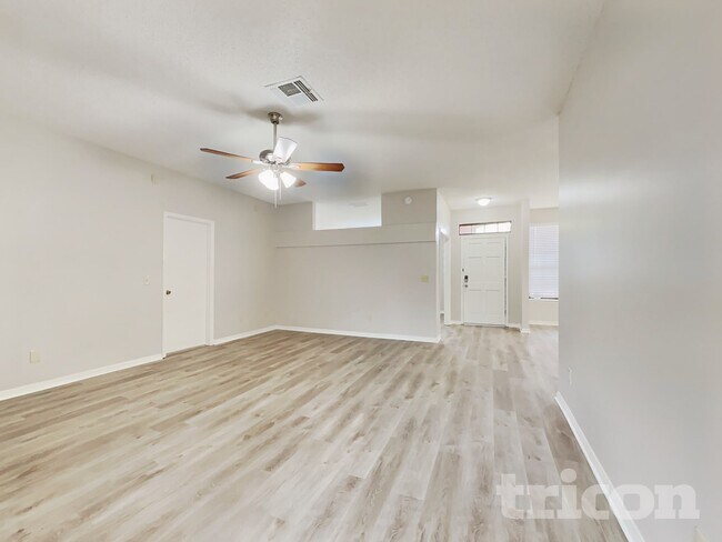 Building Photo - 11764 Wax Berry Ln