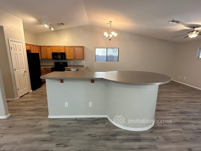 Foto del edificio - 9239 W Caron Cir