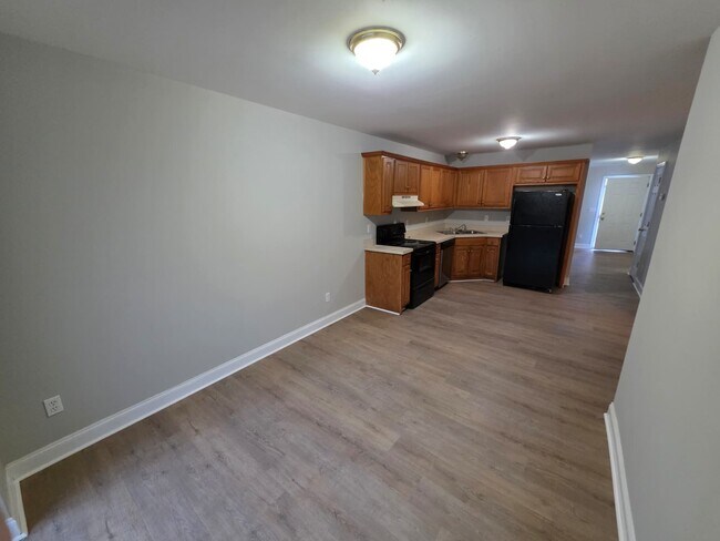 Foto del edificio - 79 Pine Crest Cir