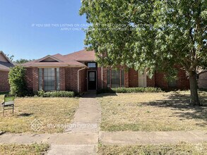 Building Photo - 7801 Cornell Dr
