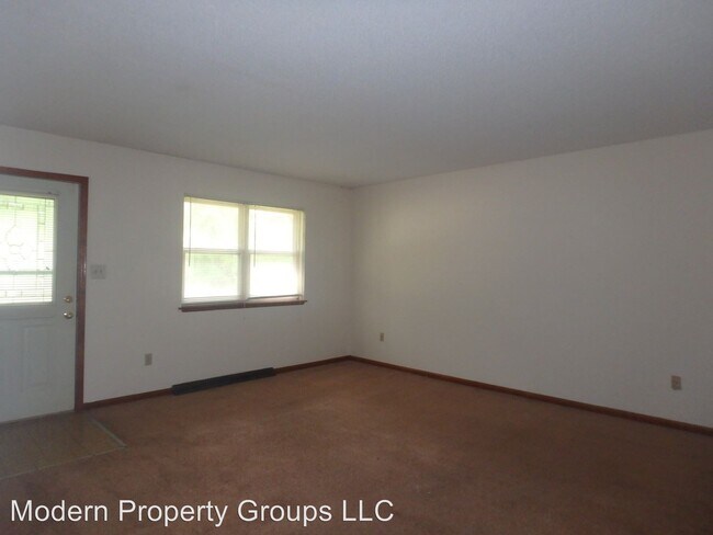 Building Photo - 1017 Colby Dr
