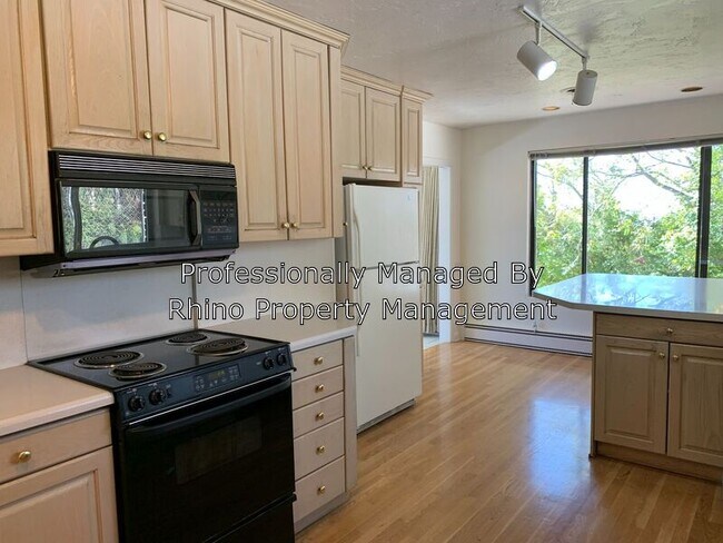 Foto del edificio - 213 E 9th Ave