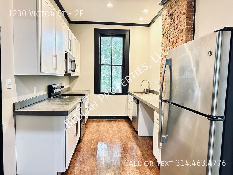 Foto principal - Newly Renovated 2BD/2BA in Walkable Soulard