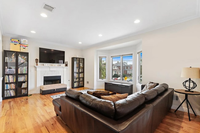 Building Photo - 603 Glen Ave