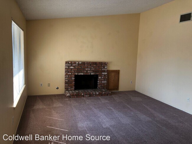 Foto del edificio - 3 br, 2 bath House - 13718 Nassau Dr.