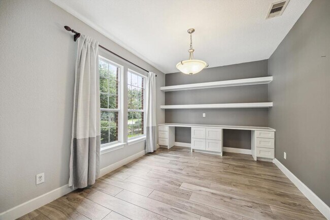 Foto del edificio - 166 W Heritage Mill Cir
