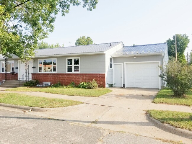 Foto del edificio - 607 Pine Street, Unit 607