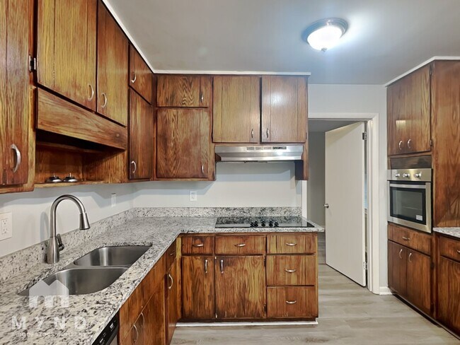 Foto del edificio - 3726 Panola Rd