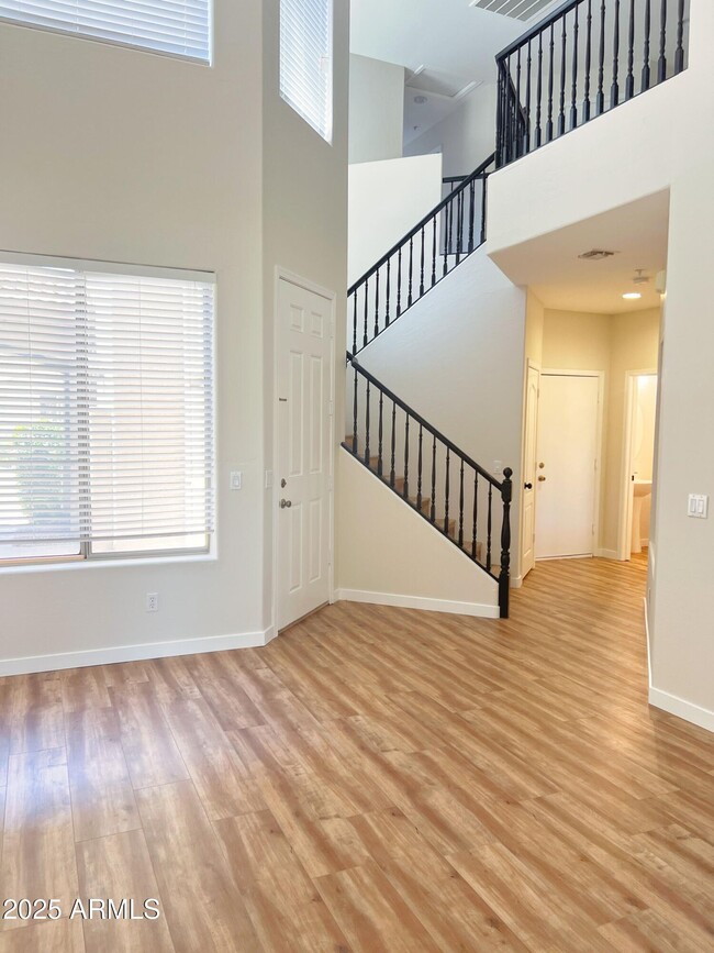 Foto del edificio - 5415 E McKellips Rd