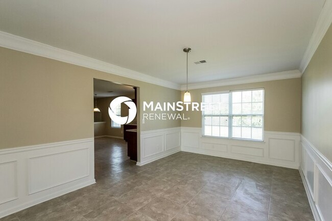 Building Photo - 5563 Martin Ct