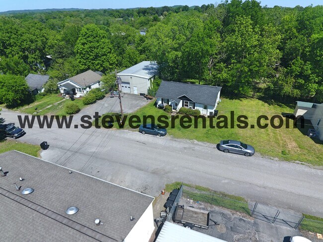 Building Photo - 1513 Bailey St