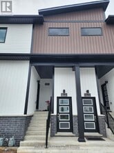 Building Photo - 4263 Fourth Ave