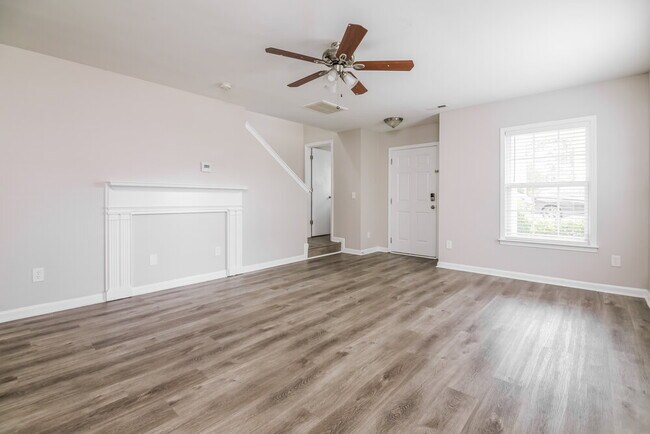 Building Photo - 2513 Quarry Ridge Ln