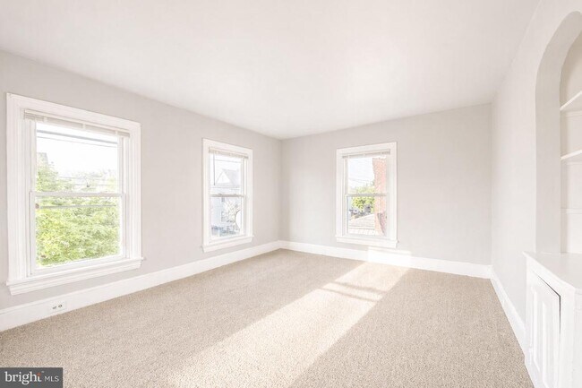 Foto del edificio - 53 E Hancock St