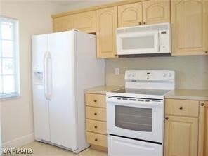 Foto del edificio - 1227 SE 23rd Pl