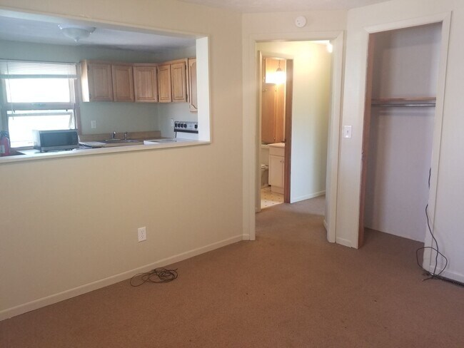 Foto del edificio - 1013 Dewey Ave NE