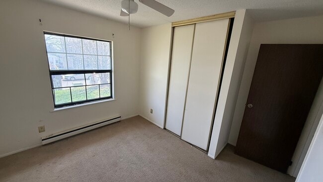 Foto del edificio - 820 E Tipton St