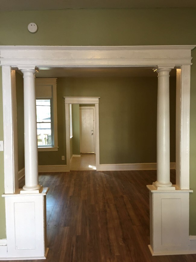 Building Photo - 6004 Ogontz Ave