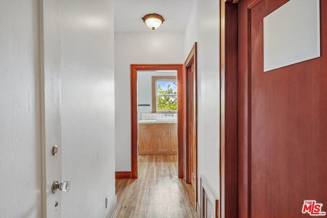 Building Photo - 5121 1/2 Eagle Rock Blvd