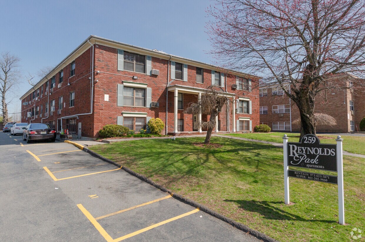 259 Reynolds Ter, Orange, NJ 07050 Apartments Orange, NJ