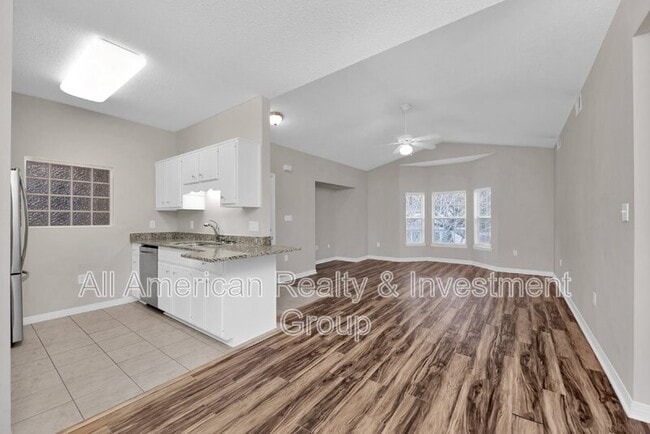 Building Photo - 1501 Partin Dr N