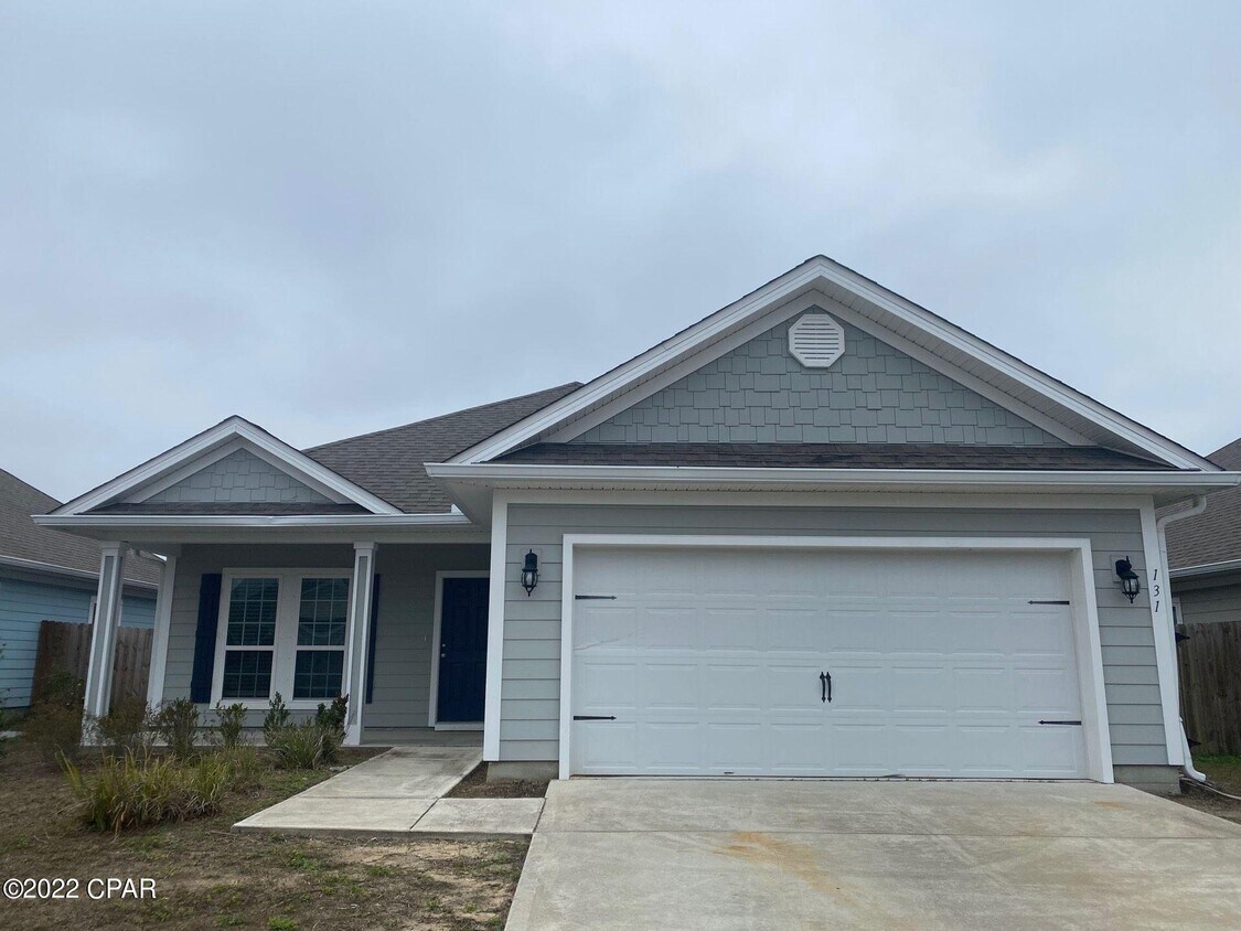 Foto principal - 131 N Shoreview Dr.