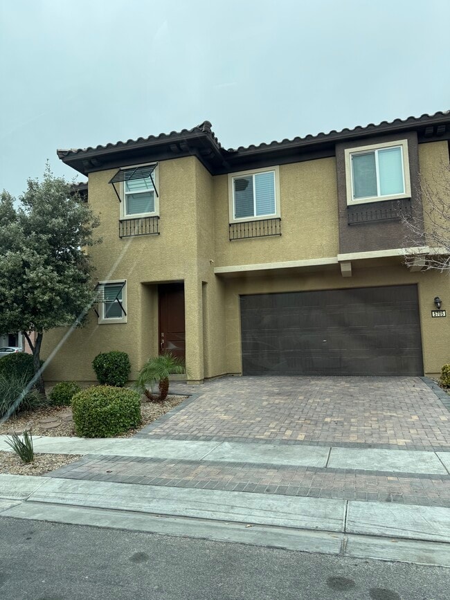 Building Photo - 5705 Colbert St