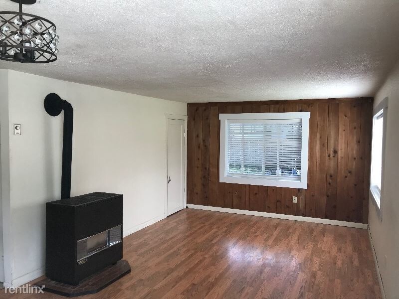 Primary Photo - 2 br, 1 bath House - 13181 Pulver Rd