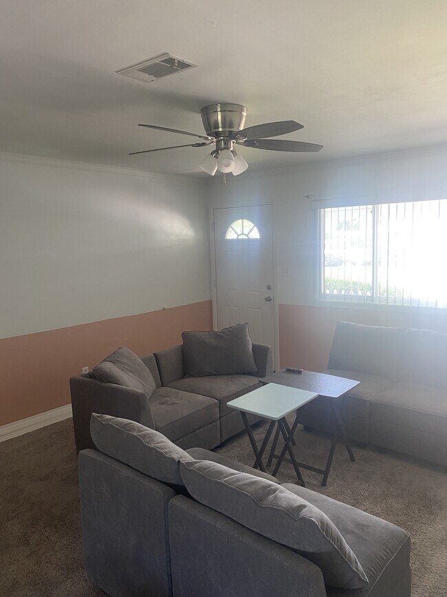 Foto del edificio - 2507 W 21st St