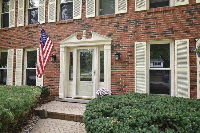 Foto del edificio - 2332 Danbury Ct
