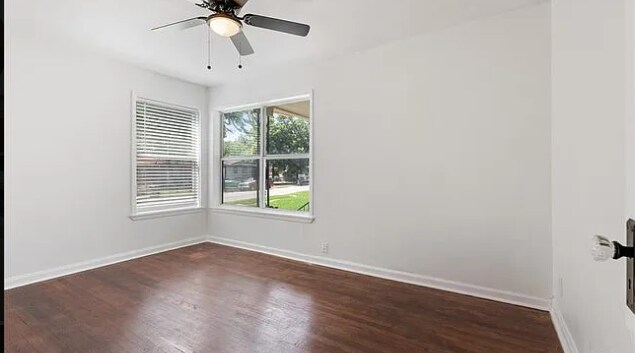 Foto del edificio - 831 Cavalier Ave