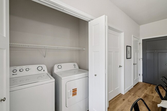 Interior Photo - The Residences at Jamestown Quarry