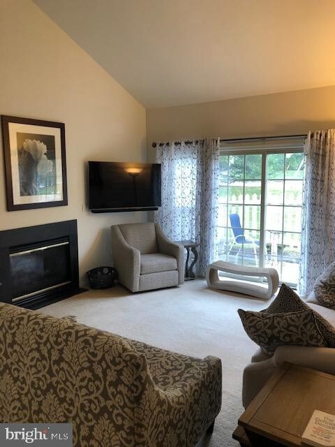 Foto del edificio - 62 Legacy Oaks Dr