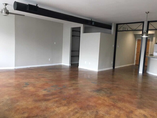 Foto del interior - MAA McKinney Avenue