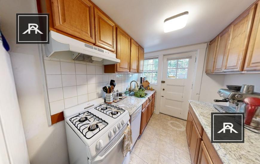 Foto principal - 2 bedroom in Cambridge MA 02138