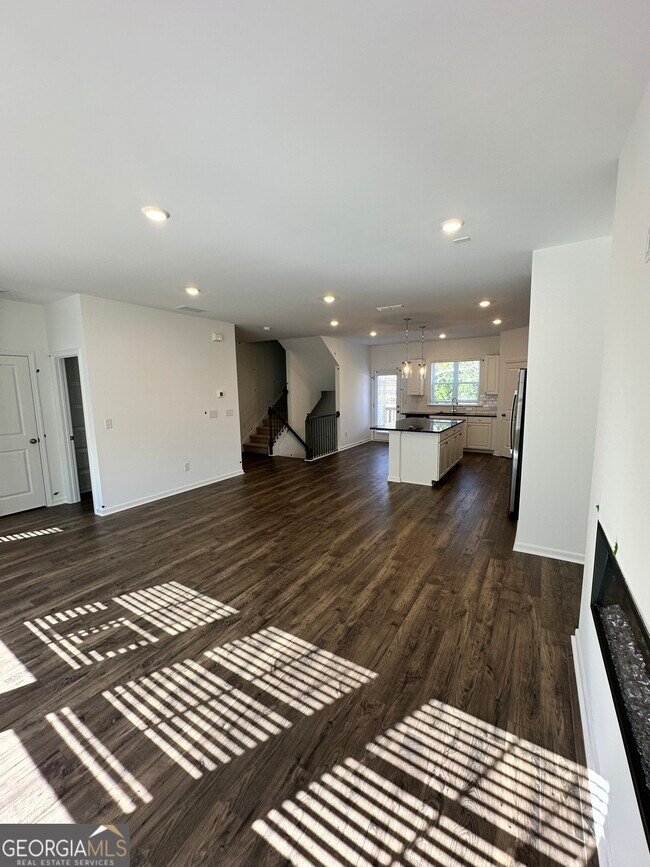 Foto del edificio - 5772 Plaza Dr SE