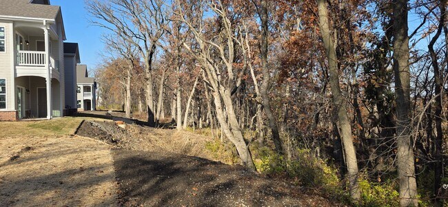 Foto del edificio - Chestnut - 2Br/2Ba Rental Home - First Floor