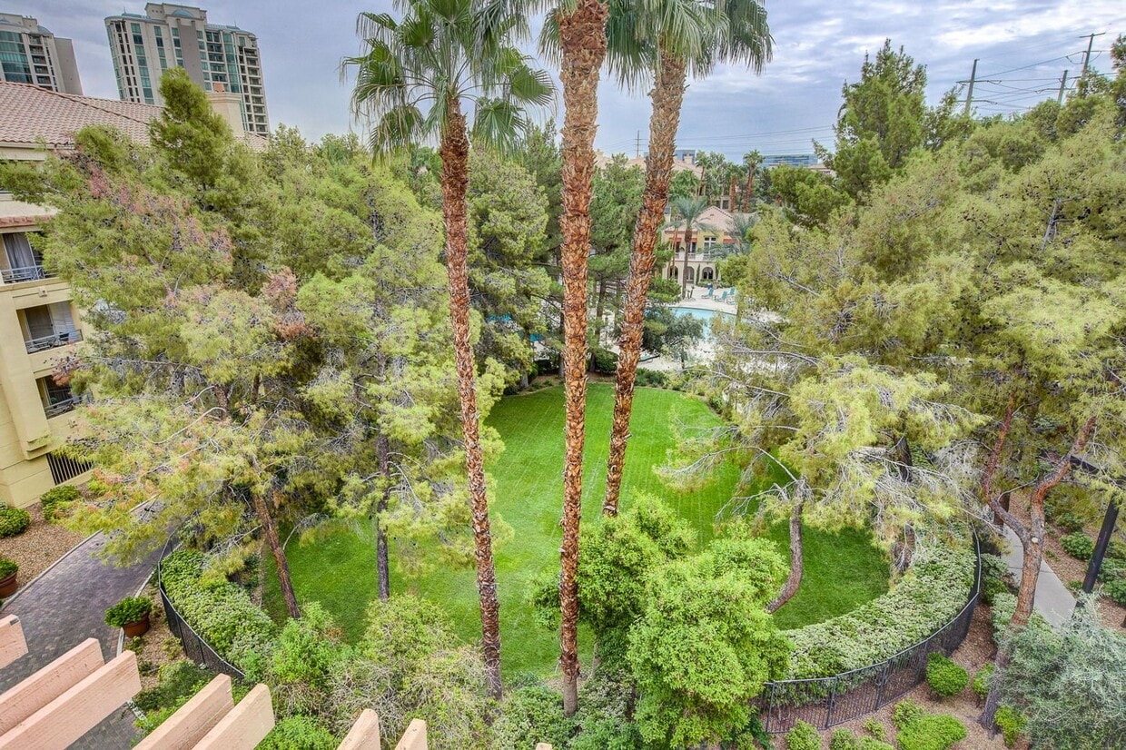 Primary Photo - Spacious Penthouse available at the Meridian Private Residences.