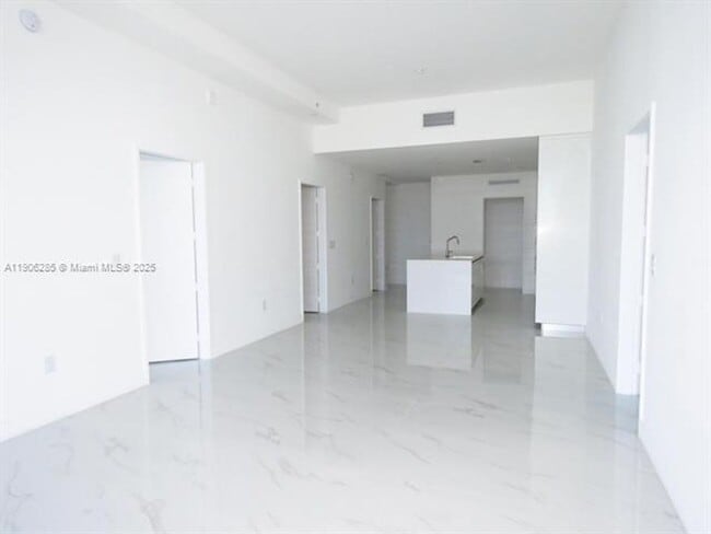 Photo - 700 NE 24th St Apartment