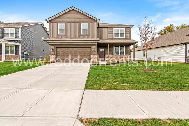 Foto del edificio - ? Move In Now and Get 6 Months of the Resi...