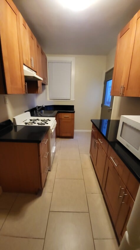 Kitchen - 3930 Geary Blvd