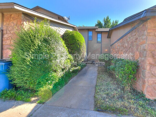 Building Photo - 3716 Summer Cloud Dr