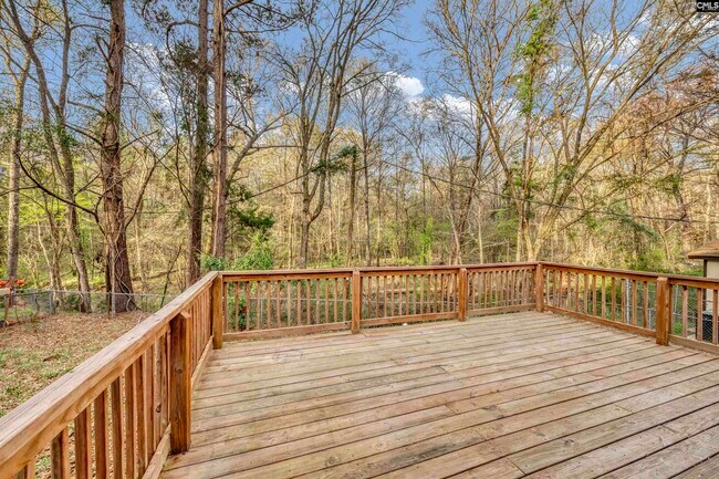 Foto del edificio - 205 Gales River Rd