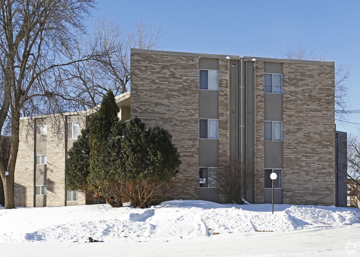 Caravelle Apartments Saint Anthony, MN