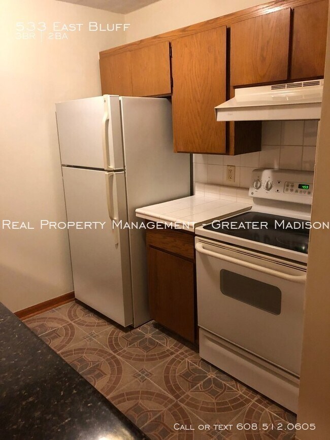 Foto del edificio - 533 East Bluff