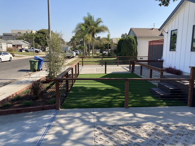 Photo - 5750 W 85th Pl House