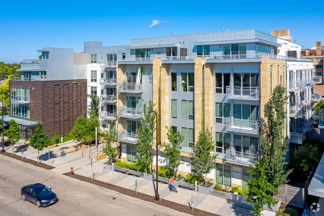 Building Photo - Lake Street Consolidated