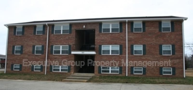 Primary Photo - 365-1 ELMWOOD DRIVE